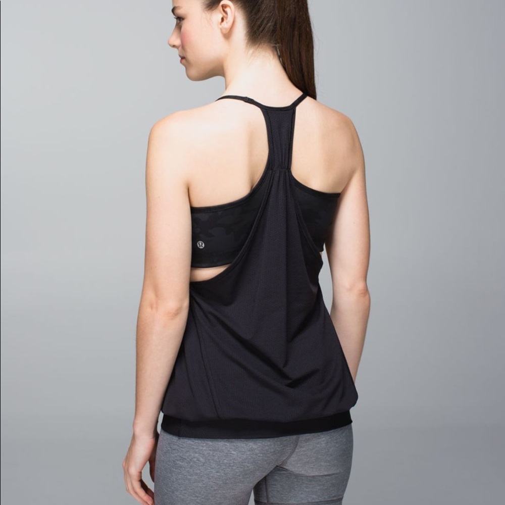 Lululemon No Limits tank size 6